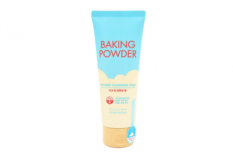 Пенка для умывания и глубокой очистки Etude House Baking Powder BB Deep Cleansing Foam
